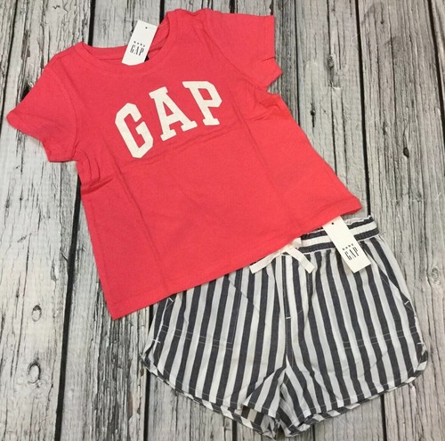 Completo pantaloncino - , e