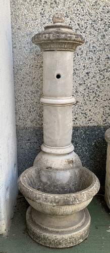 Fontana colonnina colonna - fontana, a