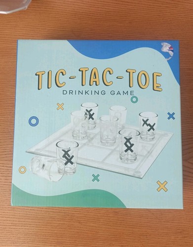 Tic tac toe drinking shot - drinking,