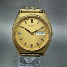 Orologio Bulova Accutron Uomo 35mm Quadrante Champagne Tono Oro Daydate 92561 Nuovo Batt