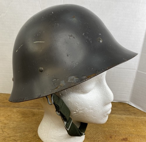Elmetto acciaio militare