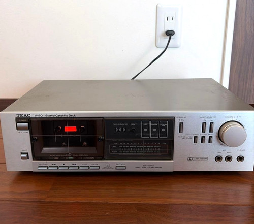 Teac stereo cassette deck - v-40,