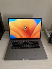 MacBook Pro 15-inch 2,6 GHz i7 6core. 16GB Batteria e tastiera nuovi. 