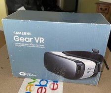 Samsung Oculus Gear VR Headset