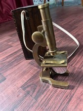 Microscopio in ottone