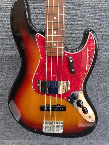 Basso elettrico fender japan - basso,