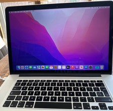 Apple MacBook Pro Laptop