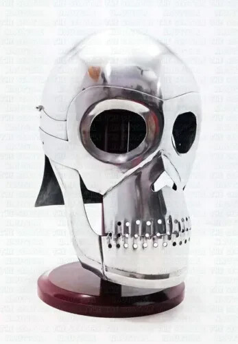 Medieval warrior full face - full,