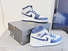 Nike Air Jordan 1 Mid scarpe