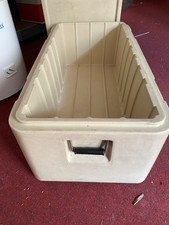 Contenitore isotermico in plastica per alimenti 450L x 850 P x 390H mm