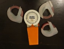 Mini etichettatrice manuale  con 3 nastri Rossi. Vintage. Spedizione Gratuita.