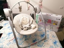 Ingenuity Comfort 2 Go Altalena compatta portatile a 6 velocità con musica