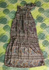 Vestito estivo sbracciato