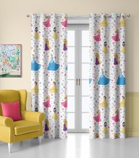 Tenda a Velo Con Anelli, Tenda