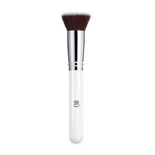 Ilū Make Up Flat Top Kabuki