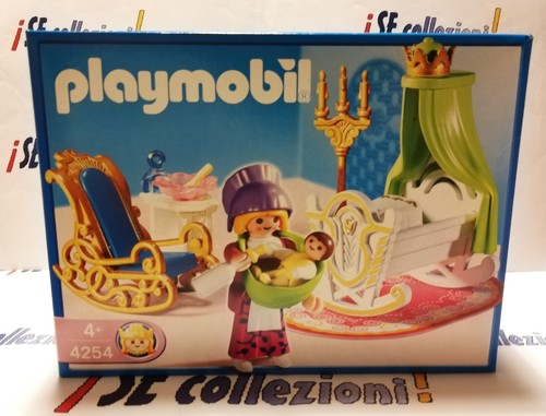 Bambinaia con principino royal - con,