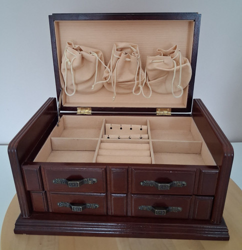 Mele wooden jewellery box with - box,