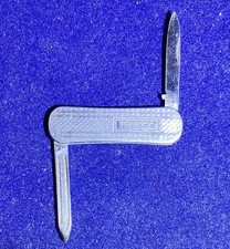 Antico coltello pieghevole