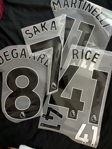 Set ufficiale nome - , numero