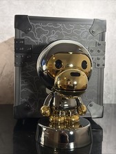 BATHING APE 30TH  METAL BABY