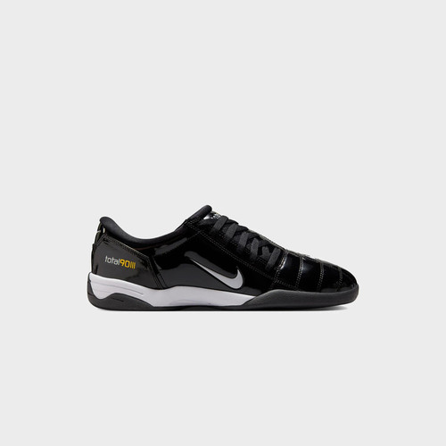 Nike total iii - total,
