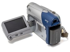 Videocamera Canon Digital MD101 MiniDV PAL Zoom ottico 30X Video Camera