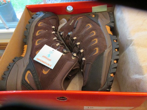 Nuove scarpe trekking - scarpe, da