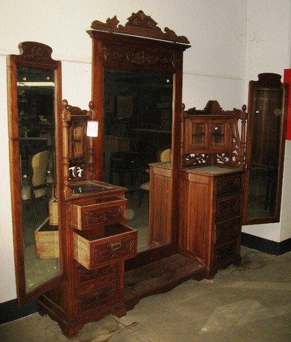 Mobile antico - , da