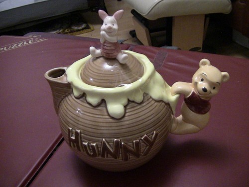 Winnie the pooh large teapot - winnie,