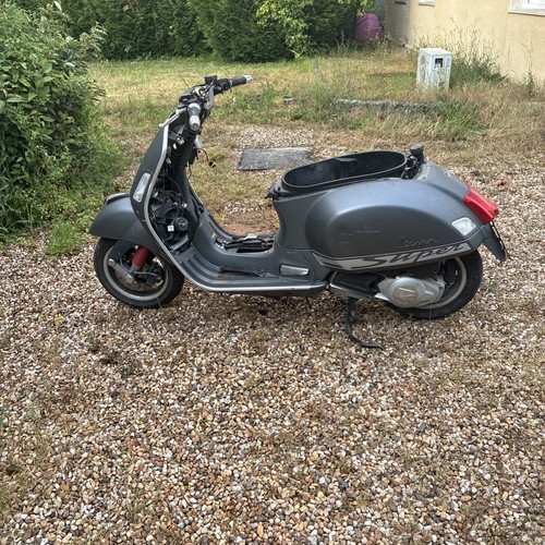 Vendre toutes pièces vespa - vendre,
