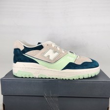 Size 10 - New Balance 550 -