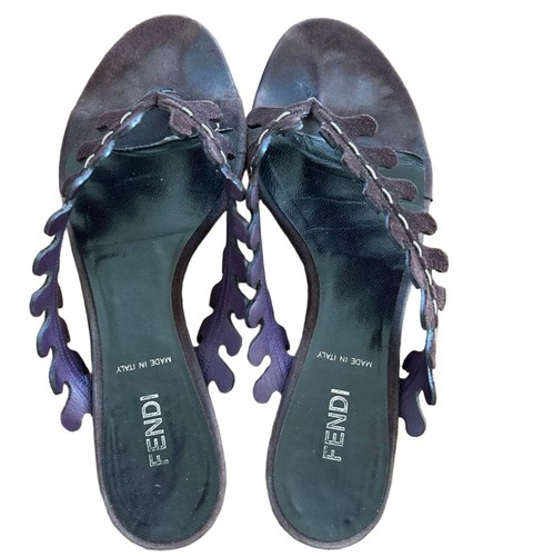 Sandali fendi cinturino foglia - fendi,