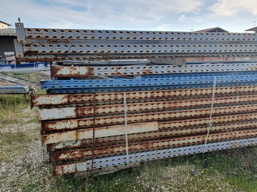 Scaffalatura industriale porta - scaffalatura,
