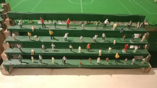 Subbuteo tribune legno piu - 3,