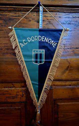 Gagliardetto pordenone calcio - pordenone,