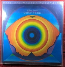 Miles Davis - Miles in The Sky