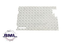 LAND ROVER SERIE TARGA PORTA POSTERIORE FINITURA ALLUMINIO NATURALE. PARTE - DA2067