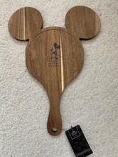 Servizio da tavola in legno a