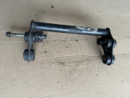 Staffa supporto yamaha fzs - staffa,