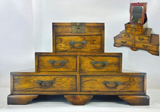 Cassettiera Tansu a gradini