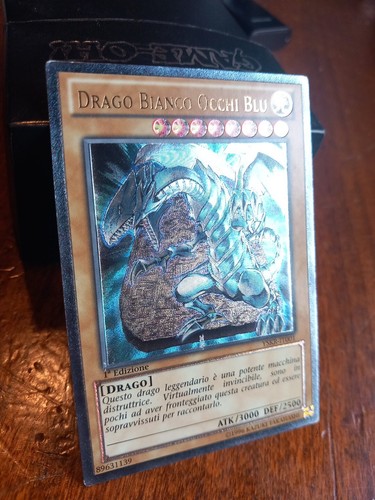 Drago bianco occhi blu - bianco, holo
