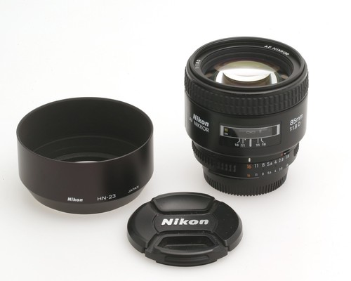 Nikon nikkor 8 85 mm - af-d,