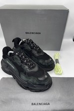 Balenciaga Triple S FUR 42 Eu
