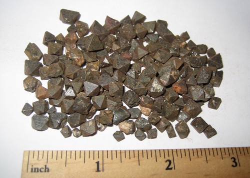 Pile minuscole minerali - pile,