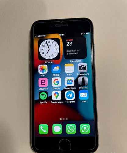 Apple iphone 64gb - -,