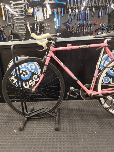 Bicicletta scatto fisso - scatto,