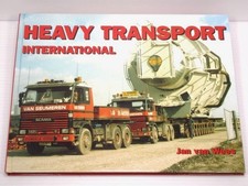 Camion rimorchio trasporto