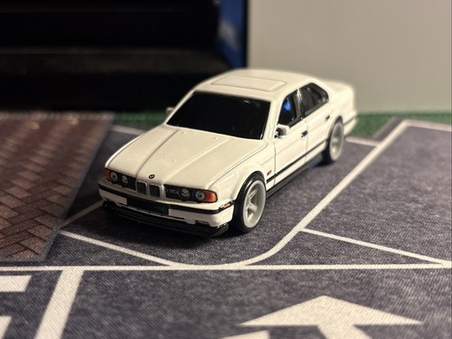 Hot wheels car culture premium - hot,