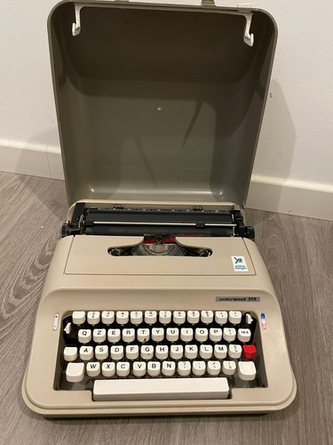 Macchina per scrivere - , olivetti