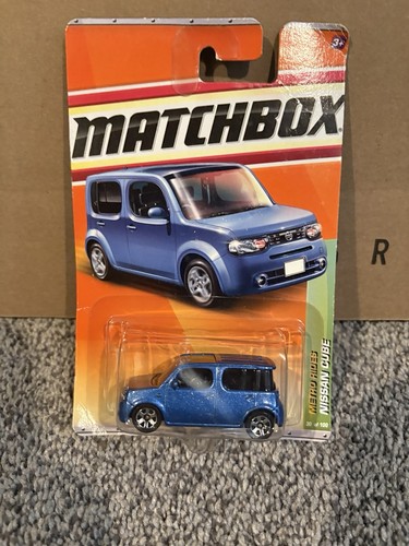 2010 matchbox nissan cube blu - 2010,